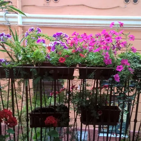 Tresor Casa Vacanze דירה קליארי